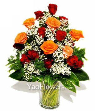 Hand Bouquet Of Assorted Roses 